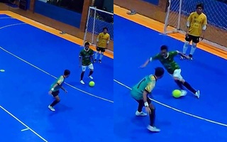 Đồng đội báo hại thủ môn thủng lưới vì làm màu trước khung thành