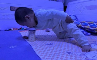 Ảnh vui 23-8: 'Trình' uống sữa tăng vọt sau 180 ngày