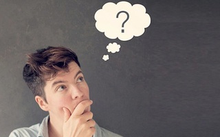 Câu đố hack não: Cái gì luôn ở dưới đất mà không bao giờ bẩn?
