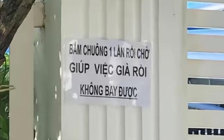 Ảnh vui 1-10: Gia chủ hướng dẫn sử dụng cái chuông trước khi dùng