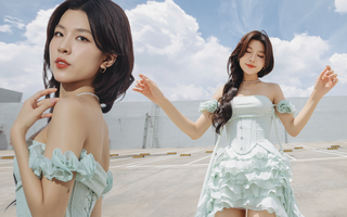 Hot girl 'Vietnam Idol' Lamoon chính thức debut