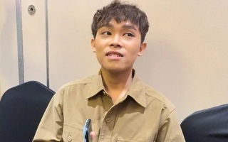 Hồ Văn Cường sợ... đám đông