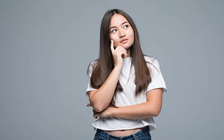 Câu đố hack não: Cầu gì phụ nữ hay đi?