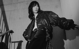 'Hoàng tử Lofi' Keshi mở concert tại quê nhà