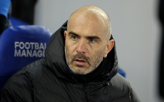 HLV Enzo Maresca tổ chức cuộc họp kỳ lạ ở… căng tin Chelsea
