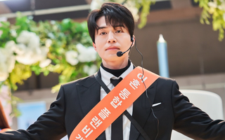 Lee Dong Wook đóng phim tình cảm hài hước trở lại sau 7 năm