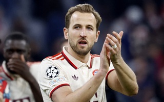 Ông bố 4 con Harry Kane vẫn khiến trái tim fan nữ Đức loạn nhịp
