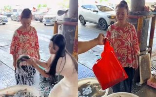 Màn bán cá nhanh như chớp, không cho khách kịp trả giá