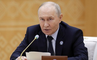 Tin tức thế giới 16-10: Ukraine tấn công nhà máy lọc dầu Nga, ông Putin nói 'sẽ đáp trả'