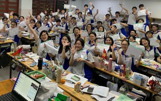 Một lớp có 17 điểm 10 môn toán, điểm xét đại học đều trên 25