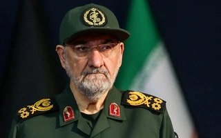 Tin tức thế giới 10-8: Iran thay trùm an ninh quốc gia; Ông Trump dịu giọng với Iran