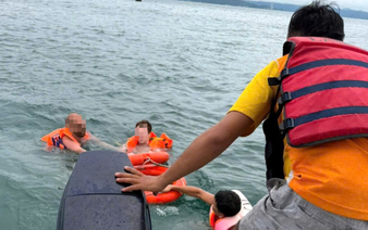 Foreigner rescued from drowning amid heavy rain in south-central Vietnam