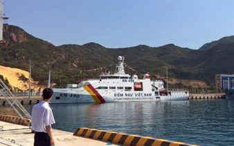 Vietnam amends rules on foreigners’ access to Cam Ranh Port