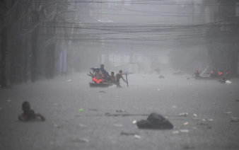 Thousands flee Philippine coast as storm makes landfall
