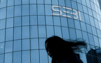 India races to reform financial sector as foreigners pull $17 billion