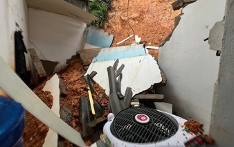 Male student dies as landslide destroys boarding house in northern Vietnam