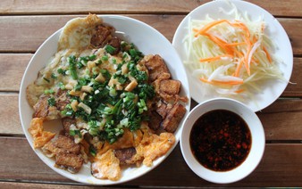 Ho Chi Minh City eatery captivates diners with Guangdong-style crispy fried rice