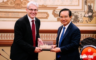 Ho Chi Minh City, Victoria strengthen partnership in education, finance, infrastructure