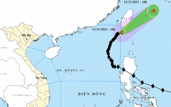 Vietnam’s central part to face prolonged heavy rain, northern region to turn colder