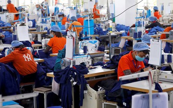 Vietnam to raise minimum wage by 7% in new year