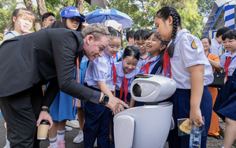 Ho Chi Minh City leads breakthrough in English education
