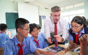 Unlocking Vietnam’s future through English: A Singaporean perspective
