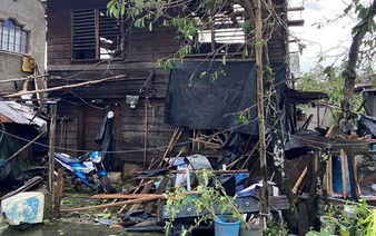 1 dead as typhoon Kalmaegi dumps heavy rains over central Philippines