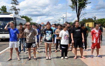 Vietnam repatriates 65 citizens rescued from online scam compounds in Cambodia