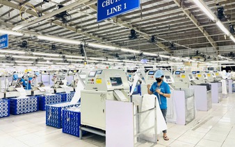 Da Nang company pledges $569,900 flood relief to over 5,000 workers