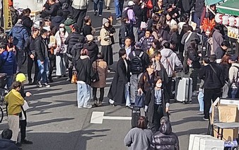 Tsukiji market urges tourists to avoid visiting in year-end