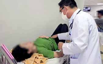 Over 100 fall sick after eating ‘banh mi’ in Ho Chi Minh City ward