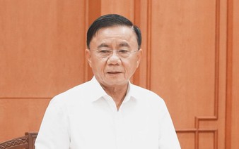 Communist Party of Vietnam’s Secretariat warns against signing impractical international commitments