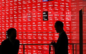 Stocks poised for strong end to year; silver, gold stabilize after sharp slump