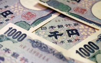 Yen resilient after earthquake hits Japan, Fed and RBA in view