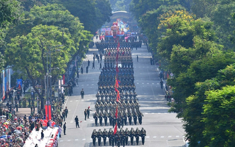 LIVE: Final rehearsal for upcoming Reunification Day grand parade in Ho Chi Minh City