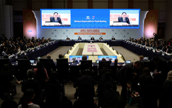 APEC warns of stalling trade due to tariffs as China, US officials meet