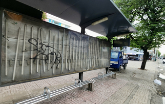 Ho Chi Minh City to repair 170 broken bus information boards by July