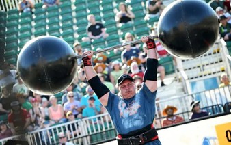 'Gentle Giants': World's strongest men defy stereotypes