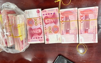 4 Vietnamese women caught smuggling 300,000 yuan into China