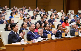 Vietnam to begin negotiations with US on countervailing tariffs on May 7: PM