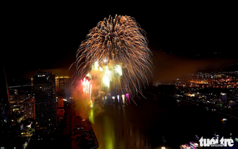 Da Nang’s iconic Han River shines bright at largest fireworks fest in 15 years