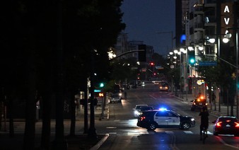 Police make 'mass arrests' in LA during nighttime curfew
