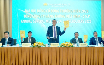 Vietnam Airlines signs deal to buy 50 narrow-body aircraft