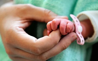 World-first IVF trial reduces risk of babies inheriting diseases