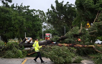 Storms hit southern China mainland in wake of typhoon Wipha