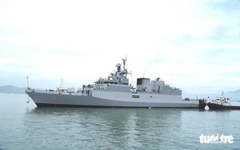 3 Indian Navy warships dock in Da Nang for official visit