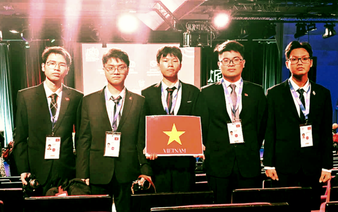 Vietnamese students win 1 gold, 4 silver medals at 2025 Int’l Physics Olympiad