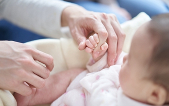 Japan's paternal leave rate hits record 40.5%