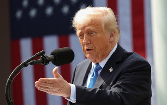 Top Vietnamese leaders congratulate US on 249th Independence Day