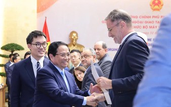 Vietnam's 2-tiered local administration model gains praise from diplomatic corps